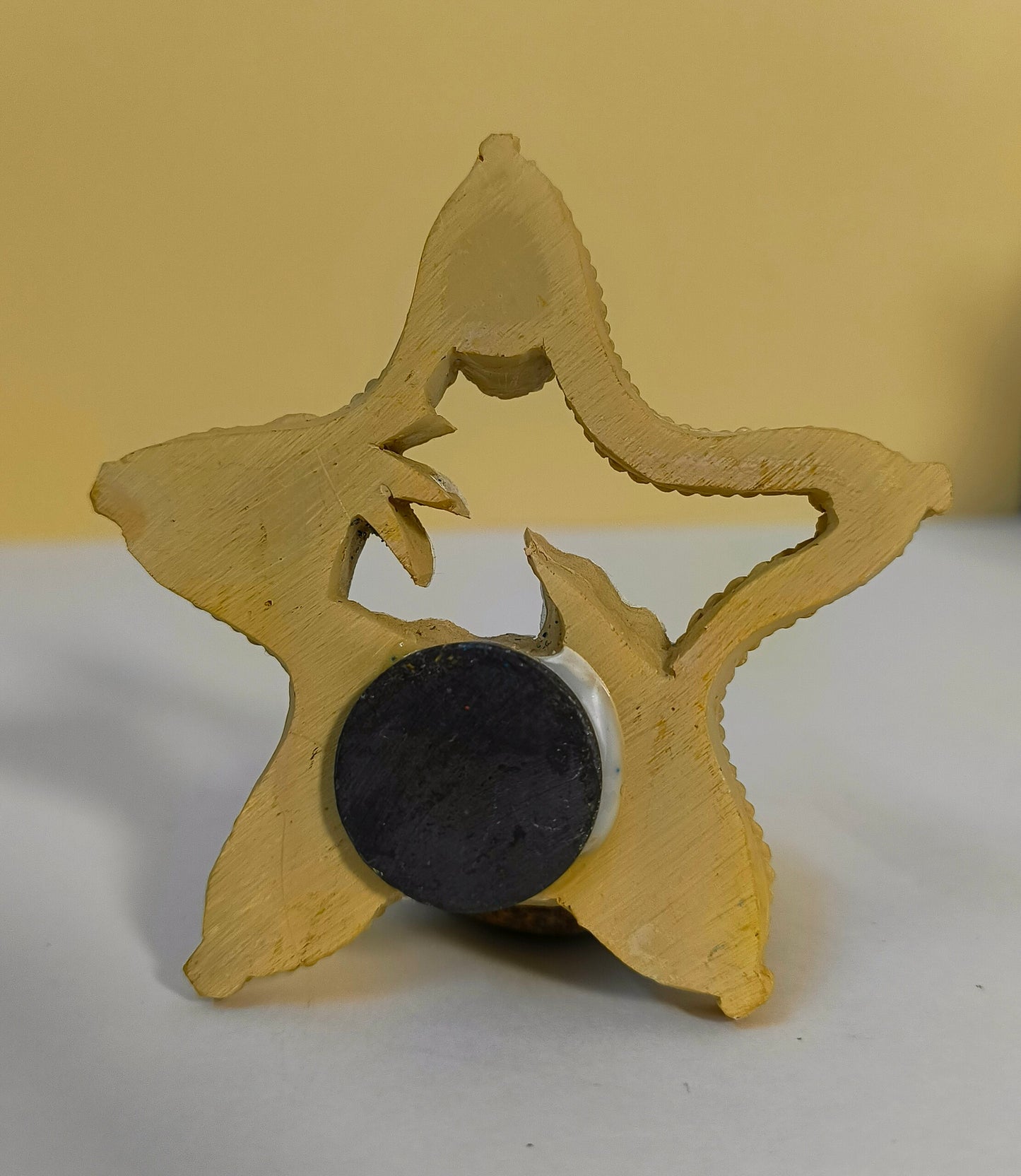 Starfish Paradise Fridge Magnet – Handmade Coastal Décor with Seashells for Beach Home & Nautical Collections