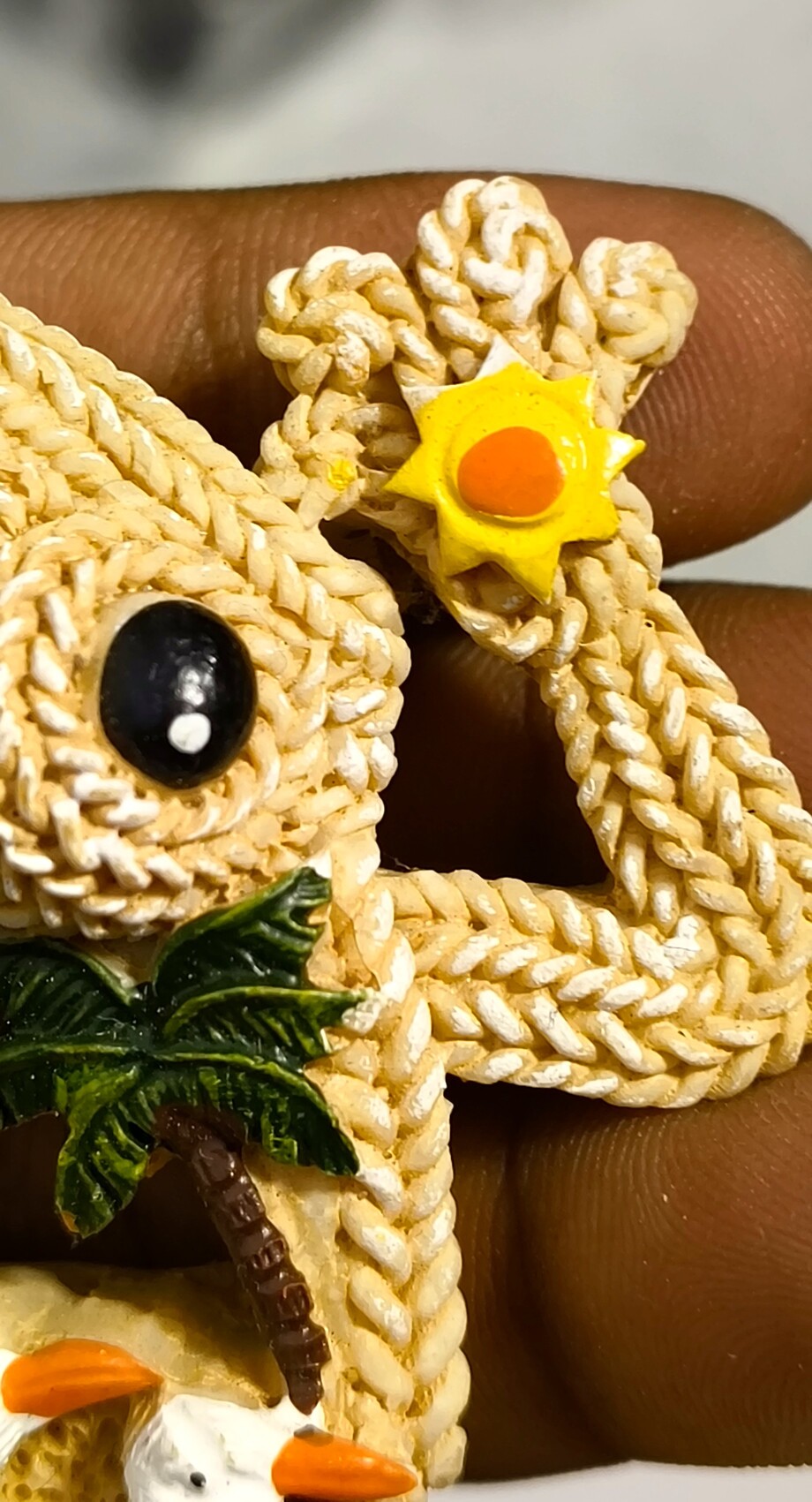 Sunny Beach Frog Fridge Magnet – Handmade Coastal Décor with Palm Trees, Seagulls & Nautical Summer Vibes