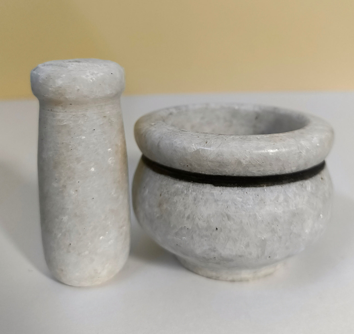 Handcrafted White Marble Mortar & Pestle – Traditional Spice & Herb Grinder for Kitchen, Ayurveda & Cooking Lovers