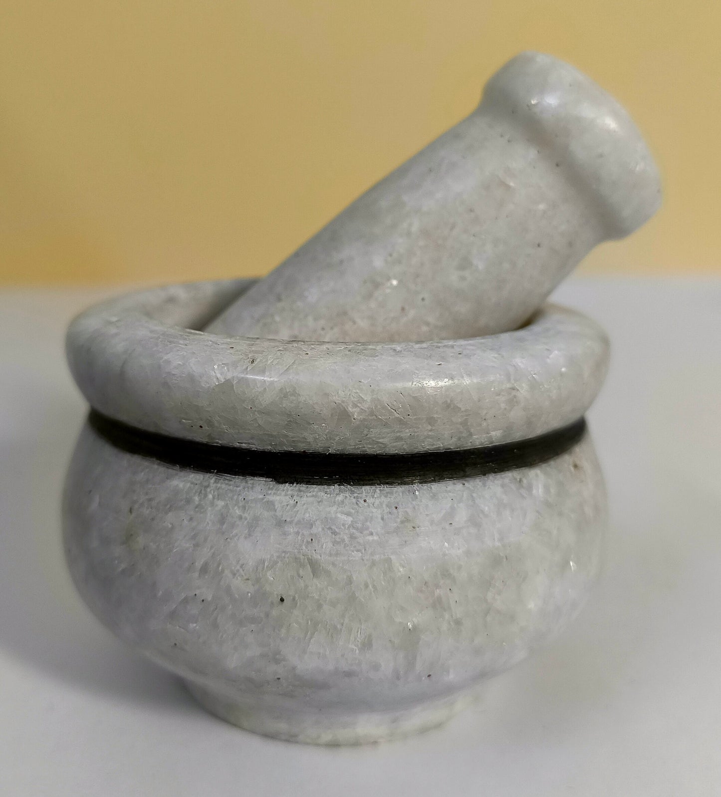 Handcrafted White Marble Mortar & Pestle – Traditional Spice & Herb Grinder for Kitchen, Ayurveda & Cooking Lovers